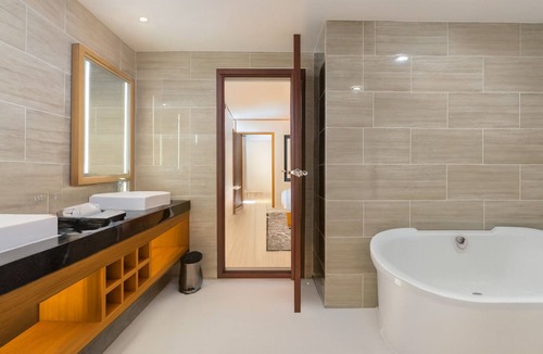 Con Son Hotel | Marina Bay Con Dao Hotel