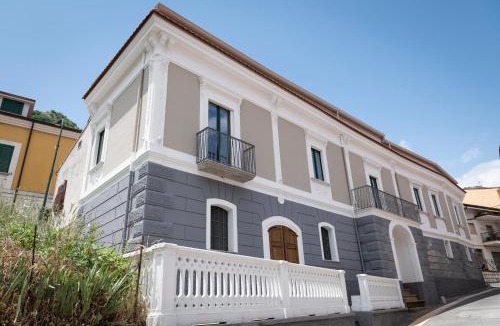 San Pietro al Tanagro Apartment | Mastu Gilardo