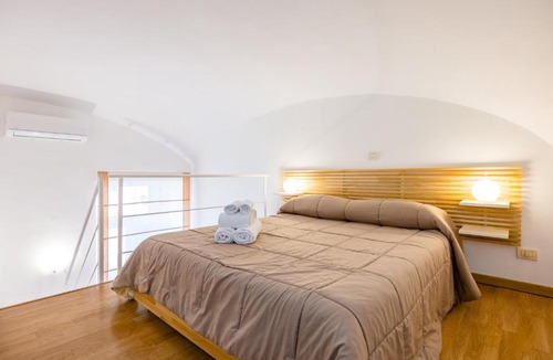 Materdei Apartment | Materdei Beautiful Terrace by NapoliApartments
