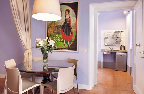 Navona Apartment | Matisse, charming, relaxing and quiet in the heart of Roma