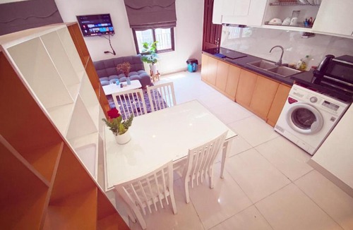 Trang Tien House | May - COZY ROOM 2B-3B LA