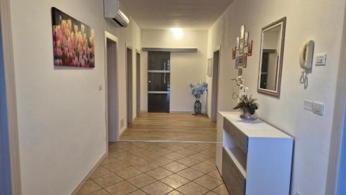 San Zenone degli Ezzelini House | Meneghin House