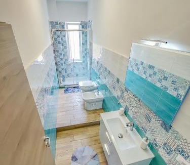 Fuorigrotta House | Metro Guest House
