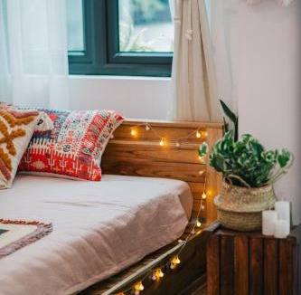 Dong Da Apartment | MiaCasaHanoi Homestay- King Bed - Free laundry - Netflix & Rooftop Chill