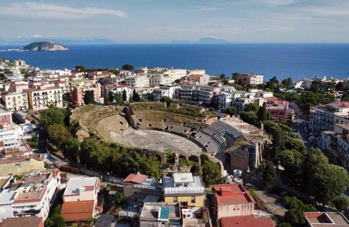 Pozzuoli Apartment | Michelangelo 33 New Home