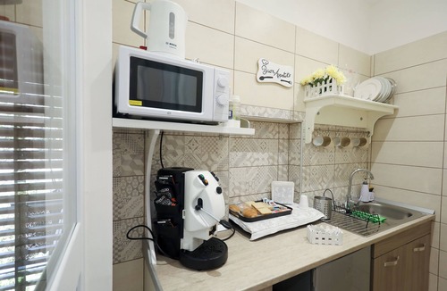 Naples Apartment | Milù holiday house, wonderful house just minutes from the station and airport