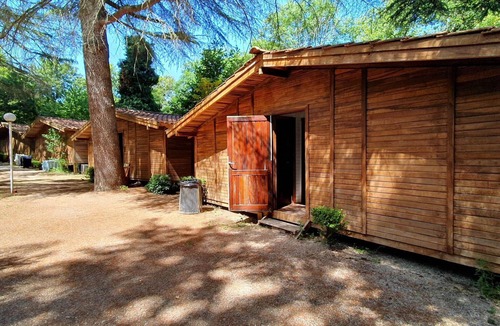 Zona LIV La Giustiniana House | Mobile Home in Rome near Veio Park