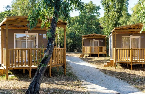 Zona XXXIV Casal Palocco House | Mobilehome with pool and restaurant