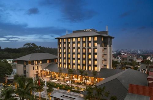 Vinh Yen Hotel | Modena by Fraser Vinh Yen