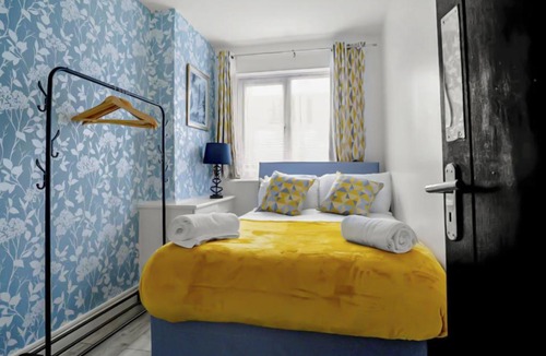 Belvedere Apartment | Modern 2 BR ground floor apartment with parking