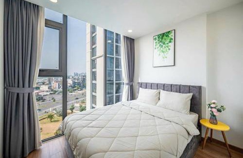 Binh Thuan Apartment | Modern 3BR Eco Green Saigon