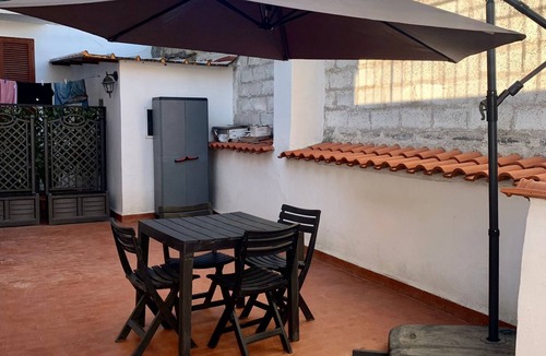 Fondi Apartment | Modern apartment + Terrace - a few km from Sperlonga