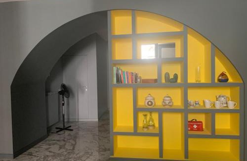 Benevento Apartment | Modern city center apartment