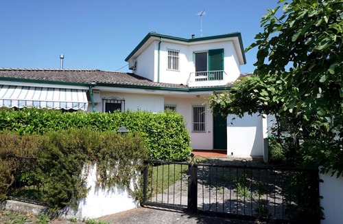 Porto Santa Margherita Villa | Modern Villa in Porto Santa Margherita