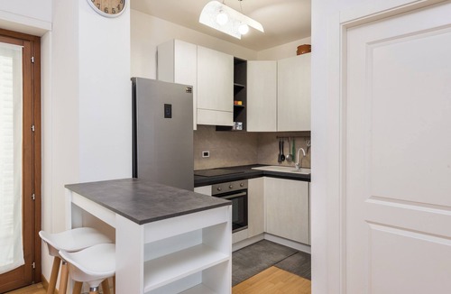 Centro Giano Apartment | Modern three-room apartment- Rome South- Airports and Campus