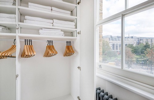 Waterloo Apartment | Modern Waterloo 2BR open plan with Balcony on Lower Marsh, by Blueground