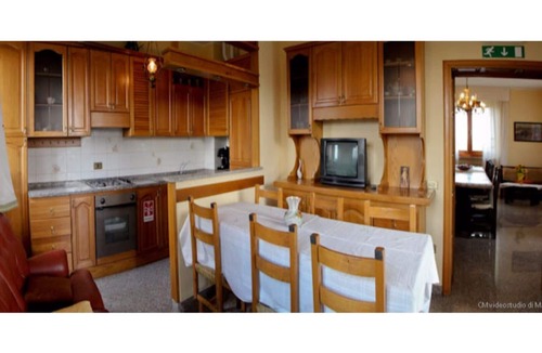 Montefalco Bed & Breakfast | Montefalco Guest House - Red Room