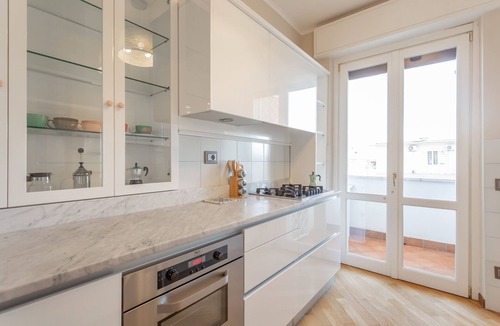 Gianicolo Apartment | Monteverde 2BDR Penthouse