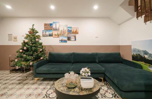 Hanoi Backpacker Quarter Apartment | Morden Apt 6Br Old Quater
