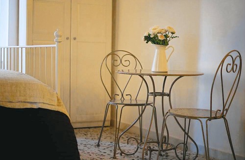 Historical Downtown Salerno House | Motel