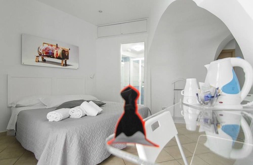 Historical Center House | Motel