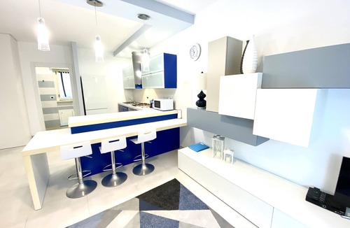 Tropea Apartment | "MOTTOLA APARTMENT" SUITE with Terrace 200 m from the sea
