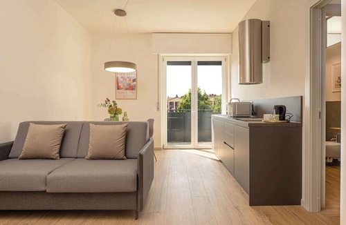 Sud-Ovest Apartment | MuBra Apartments - Unit 302
