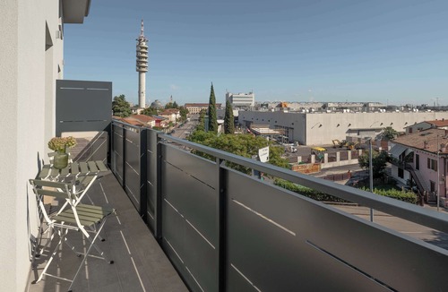 Sud-Ovest Apartment | MuBra Apartments - Unit 302