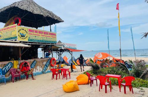 Central Mui Ne Beach House | Mui Ne Garden Hotel and Kite School