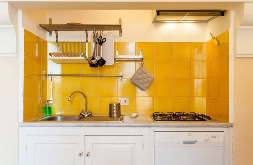 Positano City Centre Apartment | My Rental Homes - Casa Palazzo with wide panoramic terrace and sea view