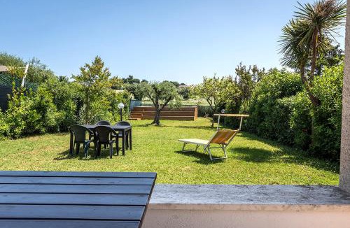 Villaggio Taunus Apartment | N084 - Numana, villa quadrilocale con meraviglioso giardino