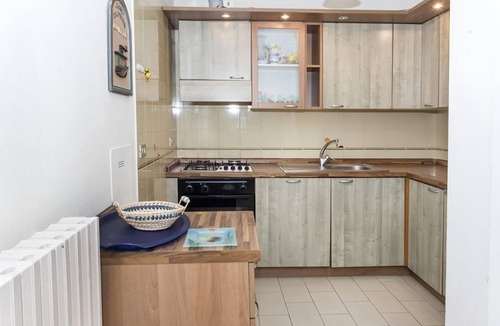 Villaggio Taunus Apartment | N240 - Numana, delightful four-room tavern with garden and pool