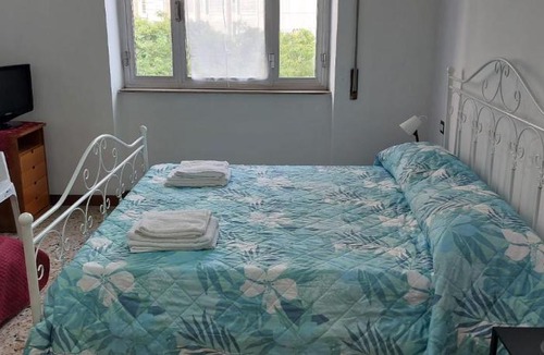 Vasto House | Naples Central Station Rooms