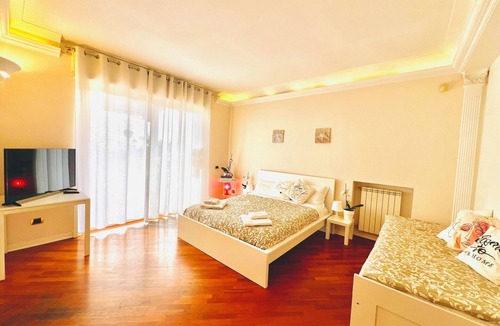 Naples Apartment | Naples, Parking Included, Jacuzzi X2, Panoramic Terrace