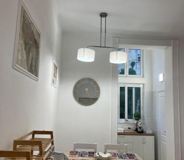Rione Sanita Apartment | Napoli centro madame Naples con terrazzo e vista giardino