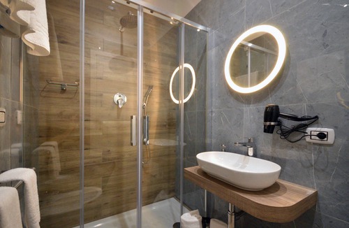 Vomero Bed & Breakfast | Napoliseason Rooms and Breakfast