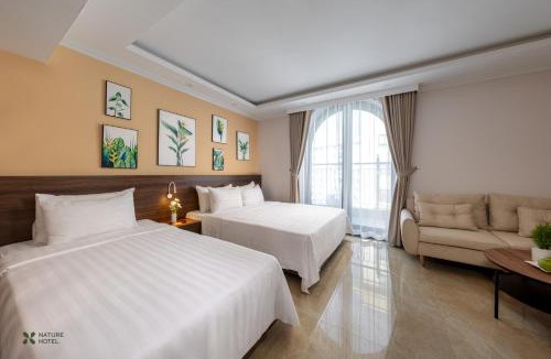 Dich Vong Hotel | Nature Hanoi Hotel