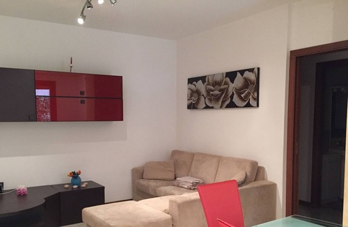 Caerano di San Marco Apartment | New apartment with garden, convenient to services