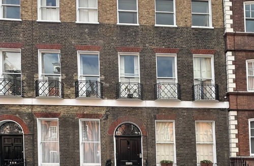 Bloomsbury Apartment | New! Elegant Top floor flat in Bloomsbury, minutes from the British Museum.