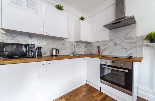 Lancaster Gate Apartment | Newly-Refurbished 1 BDR Apt, Prime Location