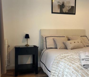 South Norwood House | Newly Refurbished House