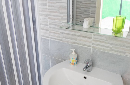 Tuscolano House | Next Stop Roma Affittacamere Casilino