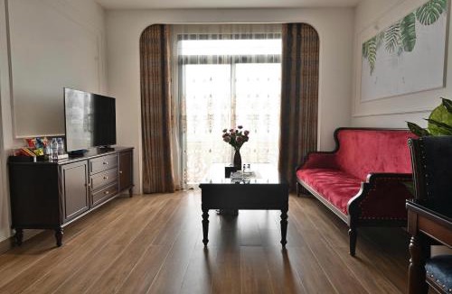 Binh Giang Hotel | Nhật Long Hotel