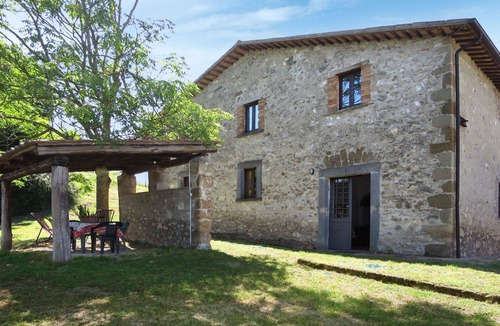 Bagnoregio Villa | Nice apartment in villa for 4 people with pool, WIFI and patio