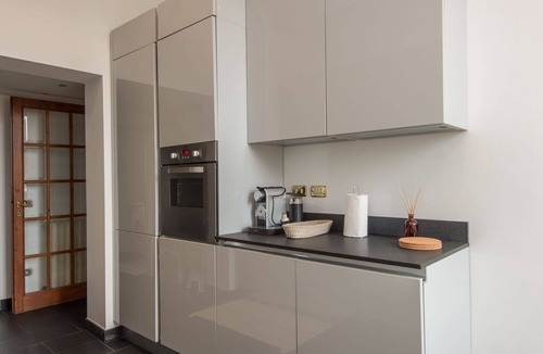 Rione XIV Borgo Apartment | Nice apartment for 6 guests with WIFI, A/C and TV