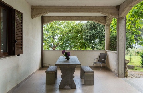 Bolsena Villa | Nice apartment in villa for 12 guests with pool, WIFI, TV and terrace