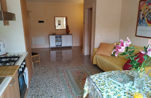Molina Apartment | Nice apartment in Molino attached with spa