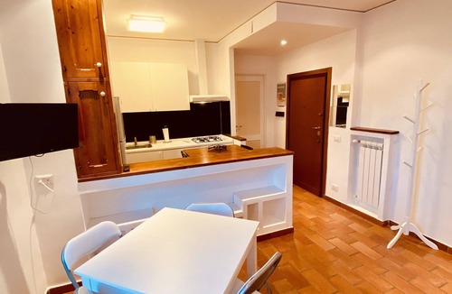 Quartiere XV Della Vittoria Apartment | Nice Home holiday in Foro Italico area