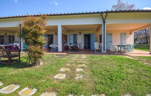 Pescia Romana House | Nice Home In Pescia Romana With Wifi