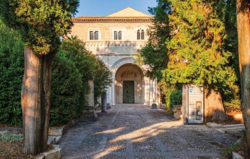 Tocco da Casauria House | Nice Home In Tocco Da Casauria